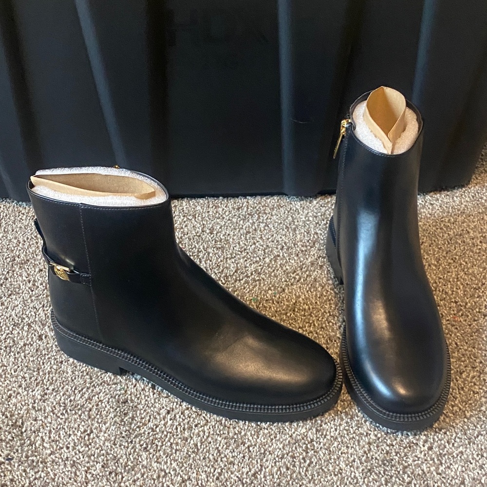 MICHAEL Michael Kors Black Ankle Boots